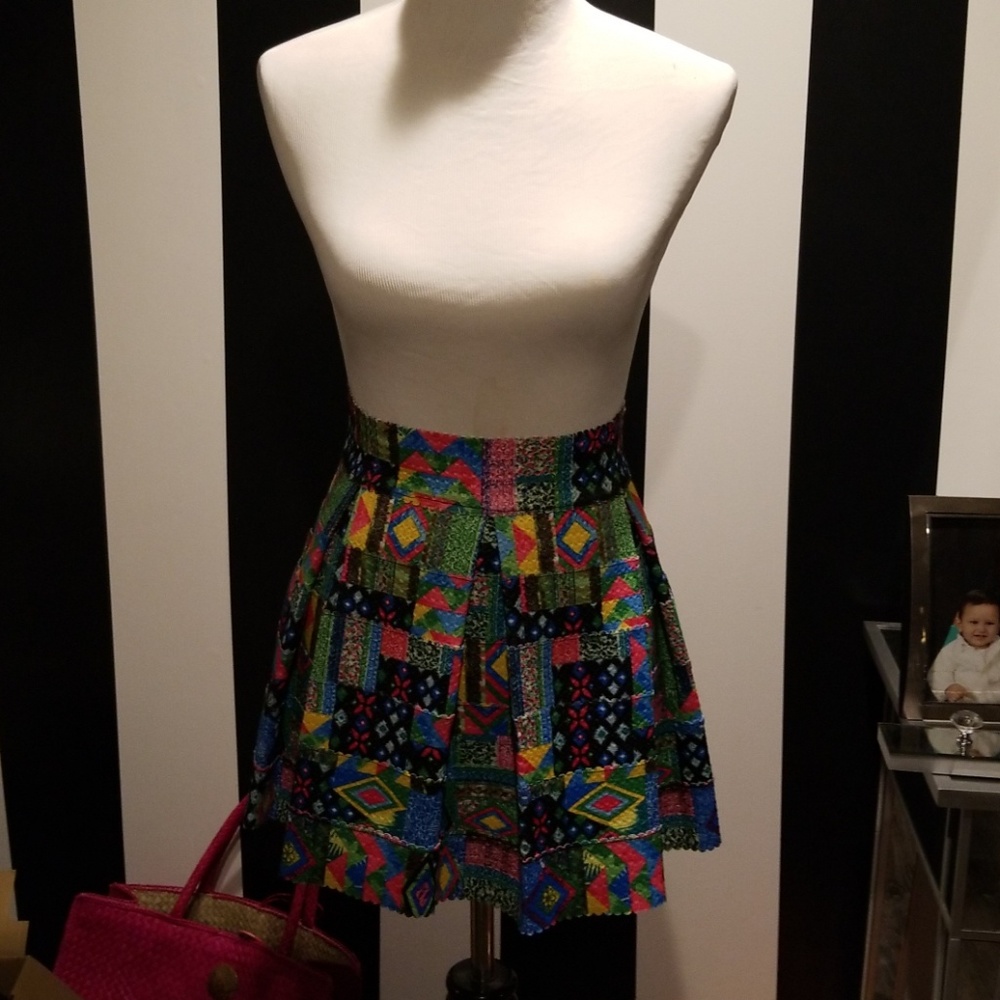 High waisted skirt